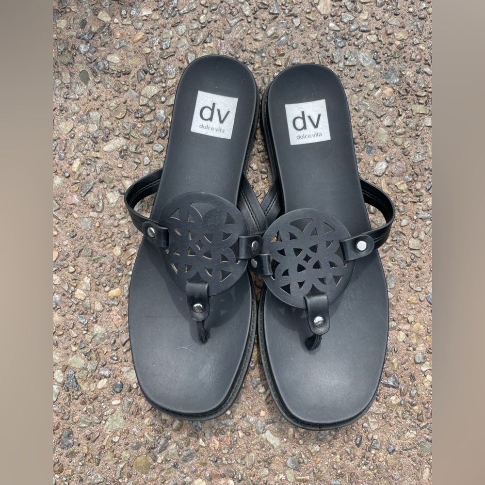 Dolce Vita Cordell Sandals